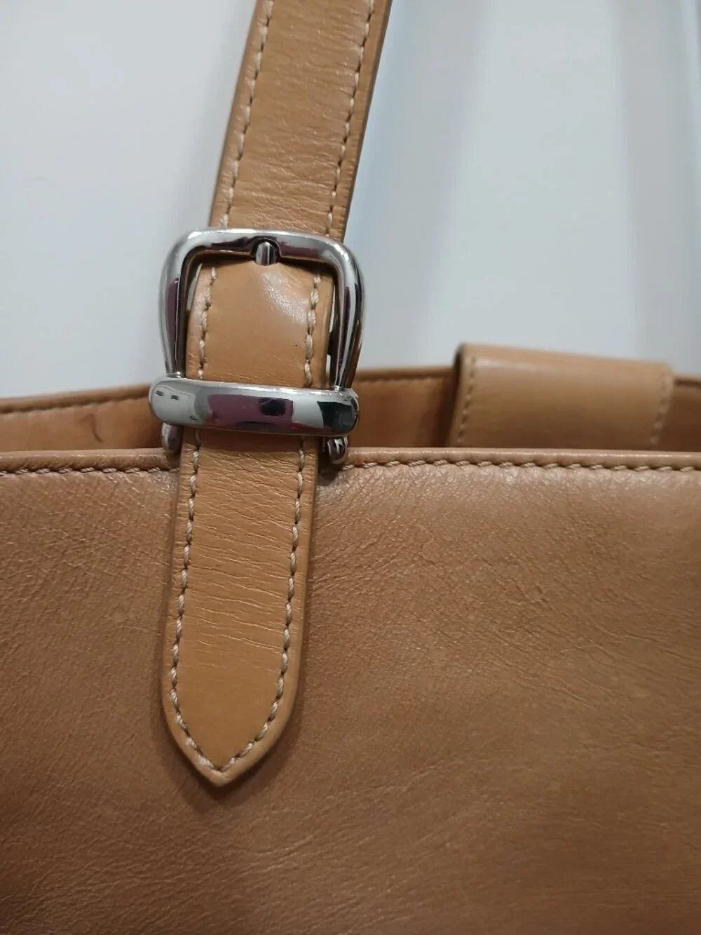 Valerie Stevens Leather Satchel🤎